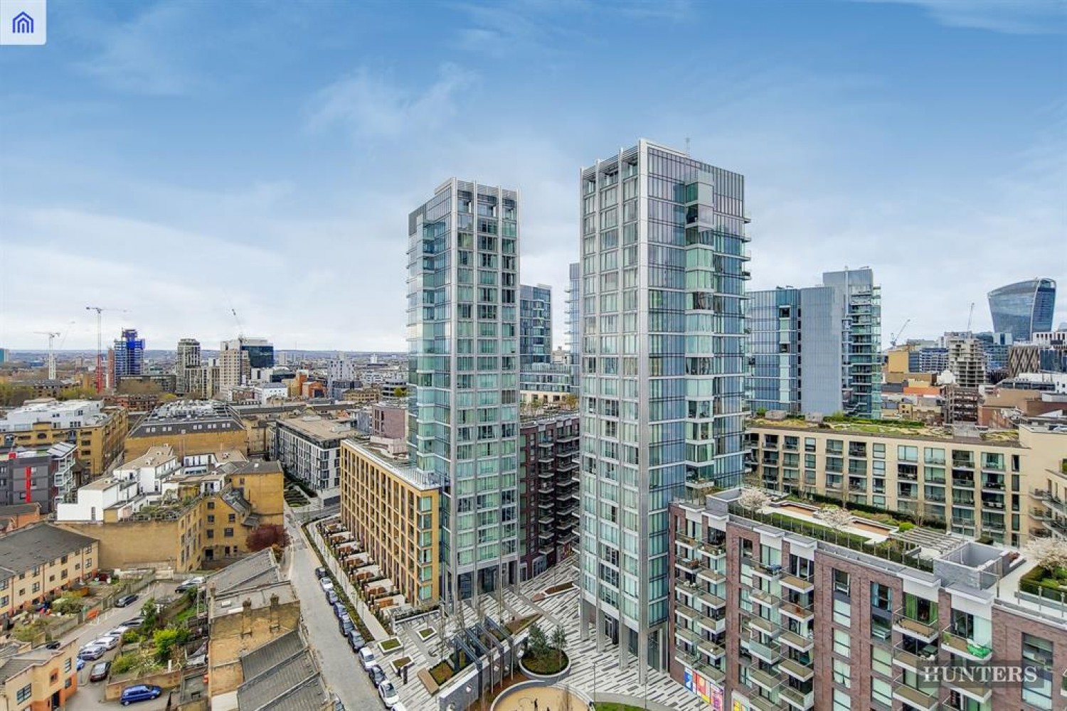 2 bedroom Flat to let in PENTHOUSE, Commercial Road, London, E1