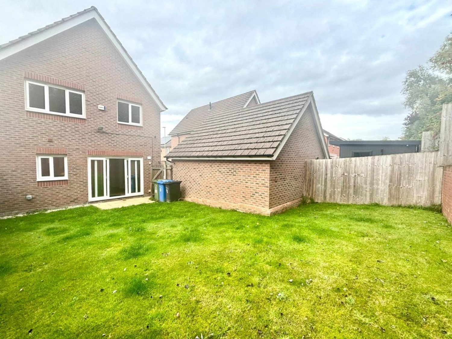 3 bedroom House to let in Wensleydale , Tamworth