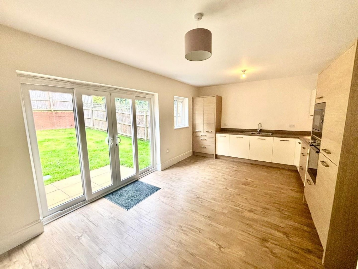 3 bedroom House to let in Wensleydale , Tamworth