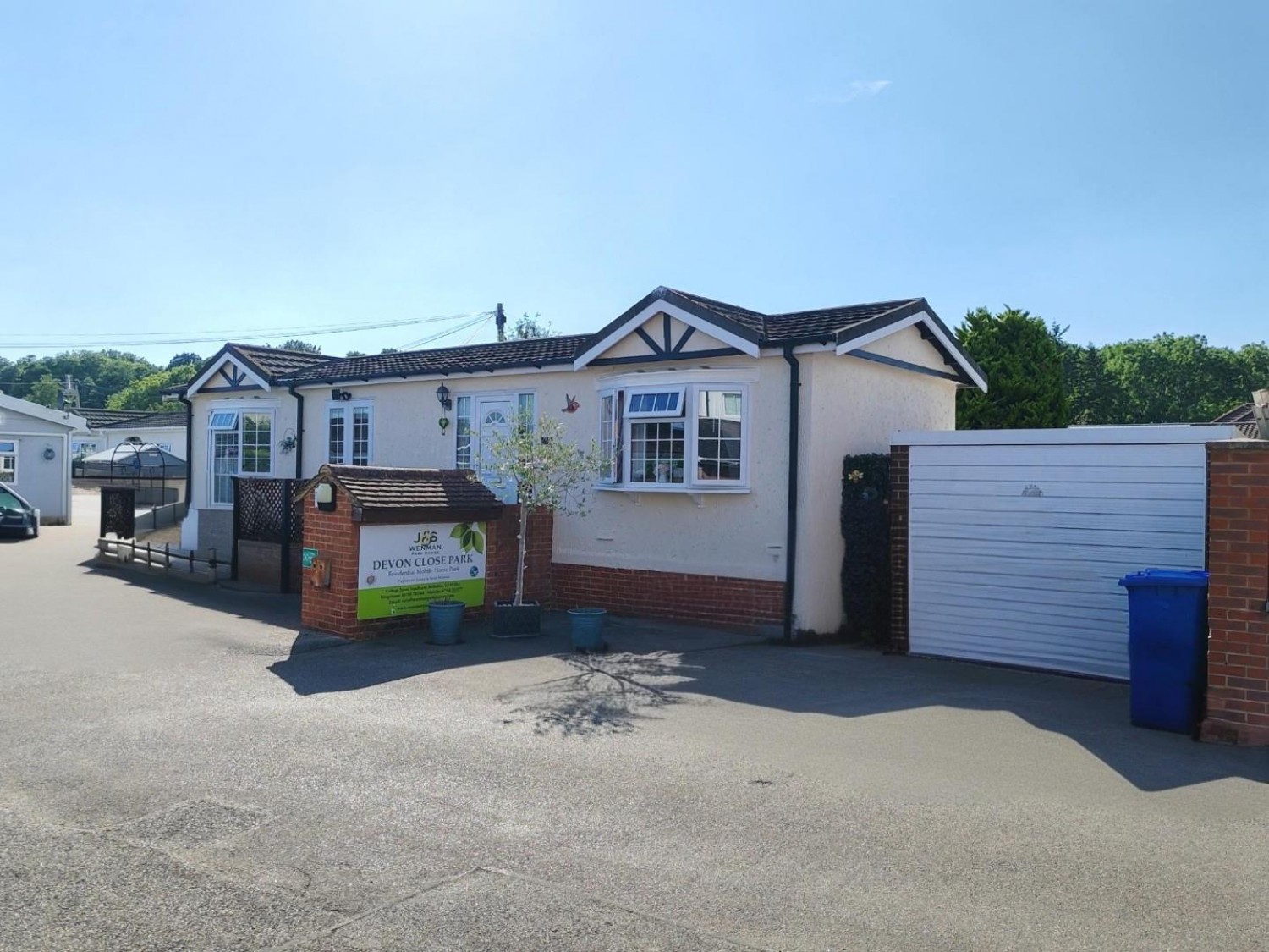 2 bedroom Park home for sale in Devon Close, College Town, Sandhurst