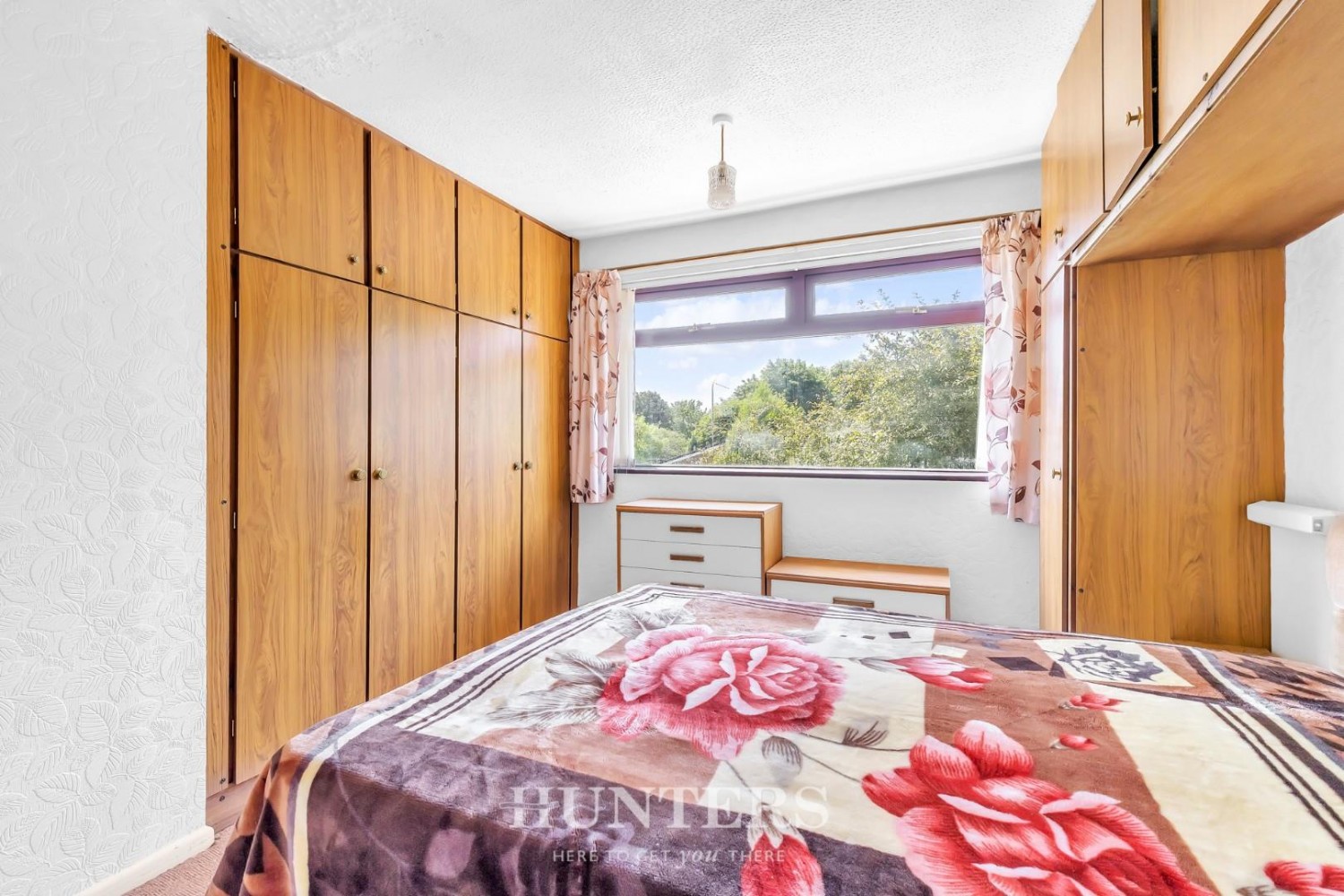 2 bedroom House for sale in Elmton Road, Blackely, Manchester, M8