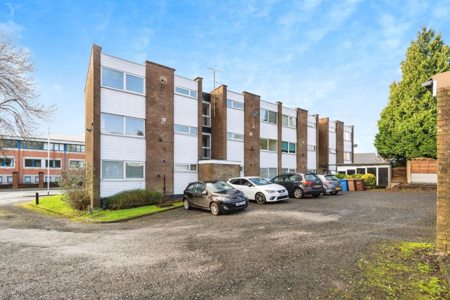1 bedroom Flat to let in 243 Chorley Road, Swinton, Manchester