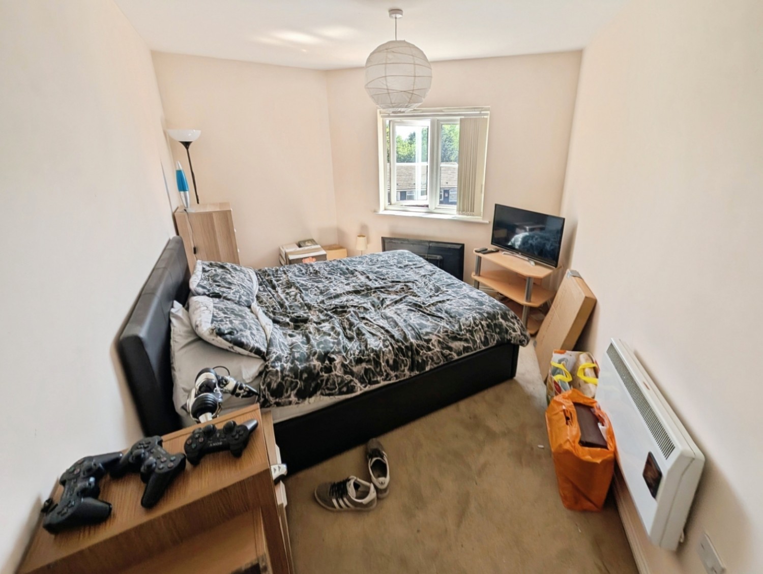 2 bedroom Commercial Property to let in The Furlong, Wednesbury