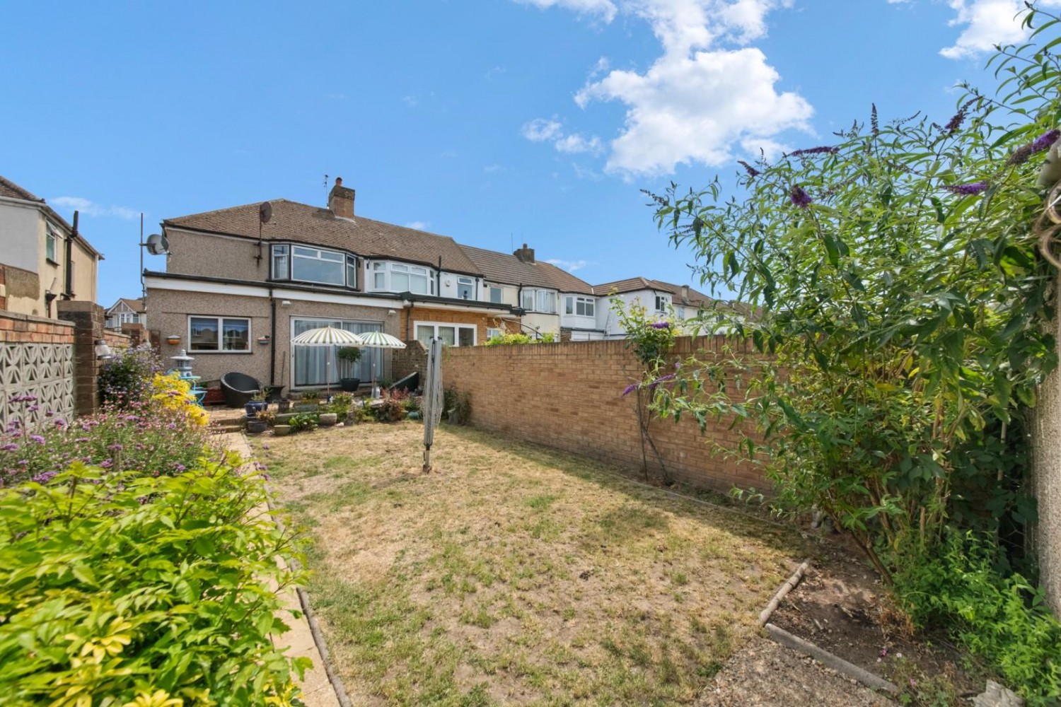 3 bedroom House for sale in Carnarvon Drive, Hayes