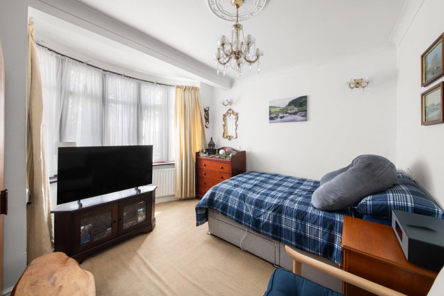 3 bedroom House for sale in Carnarvon Drive, Hayes