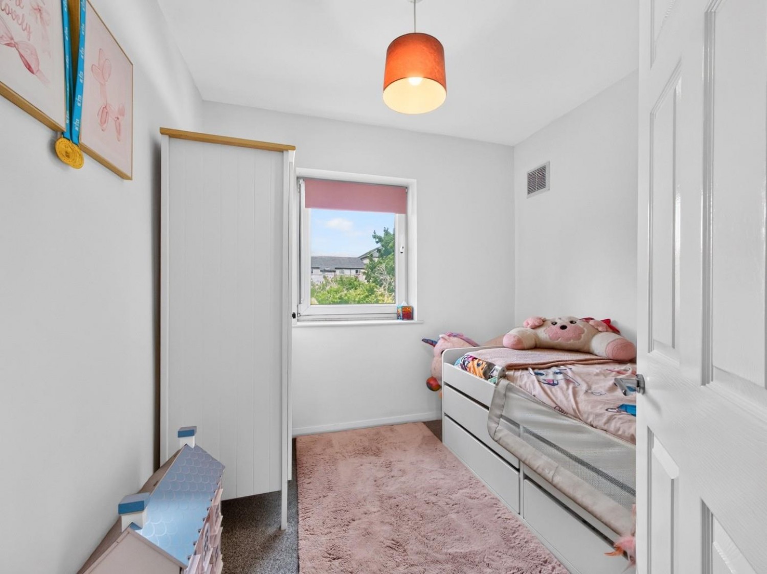 3 bedroom House for sale in Monkton Road, York