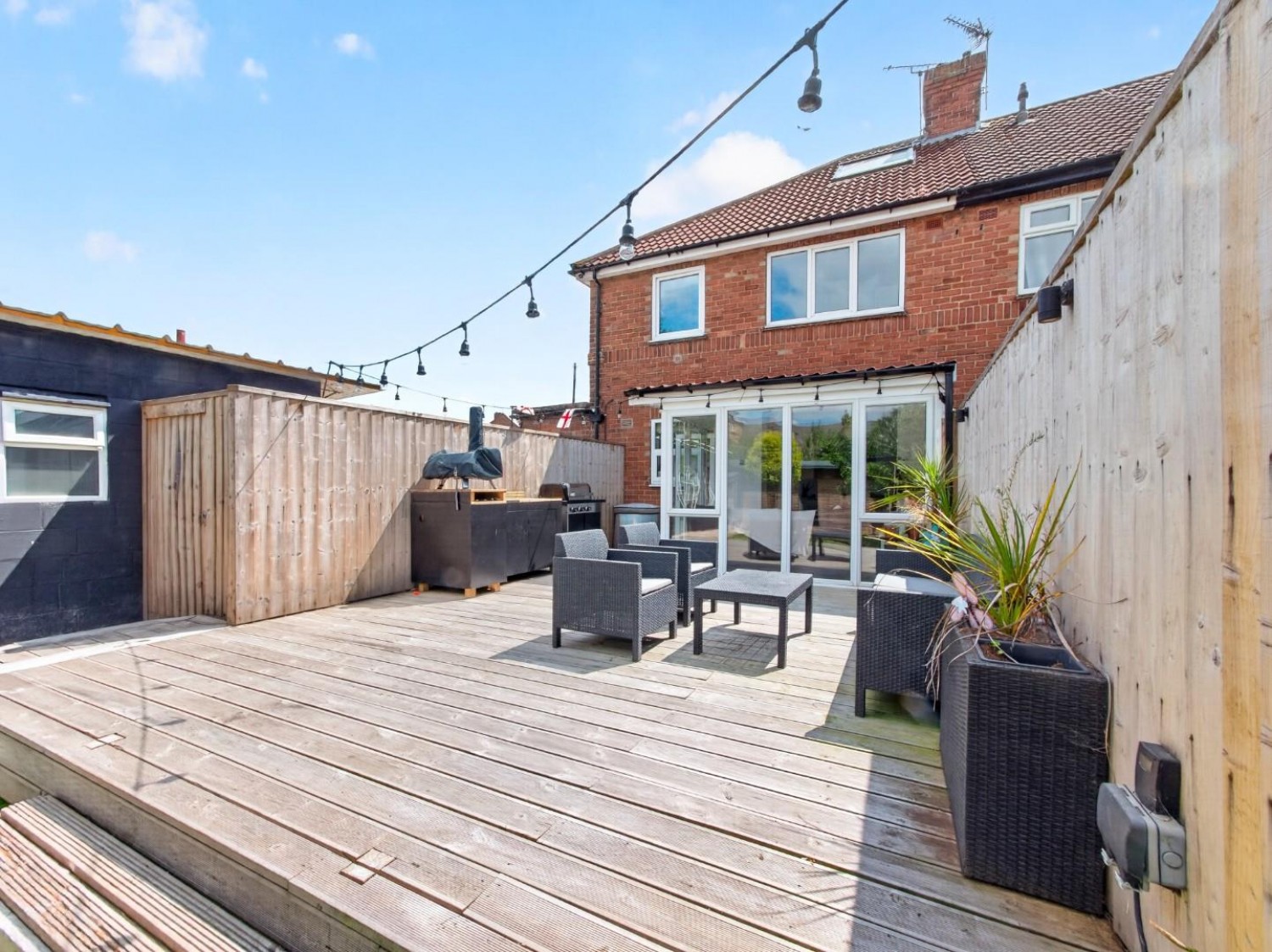 3 bedroom House for sale in Monkton Road, York