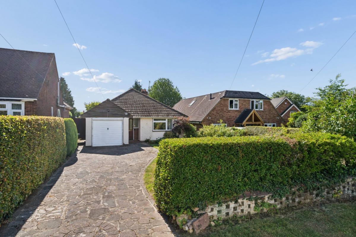 Latimer Close, Little Chalfont, Buckinghamshire, HP6 6QS