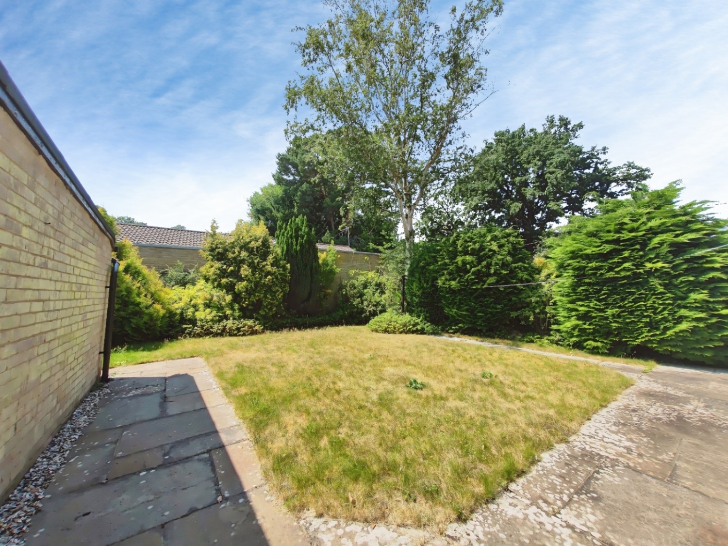 3 bedroom Bungalow for sale in Kiln Ride, Finchampstead, Wokingham