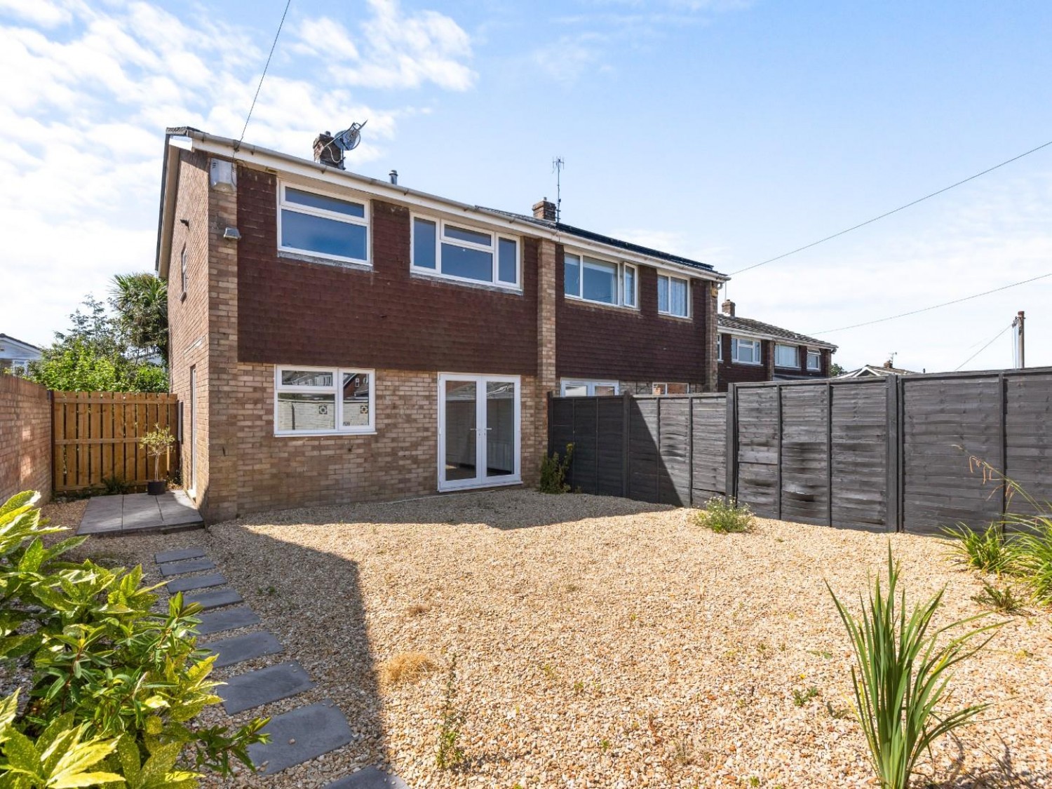 3 bedroom House to let in Denleigh Close, Bristol