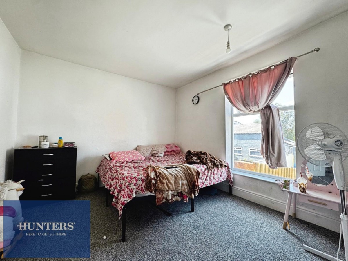Calow Lane, Hasland, Chesterfield, S41 0AL