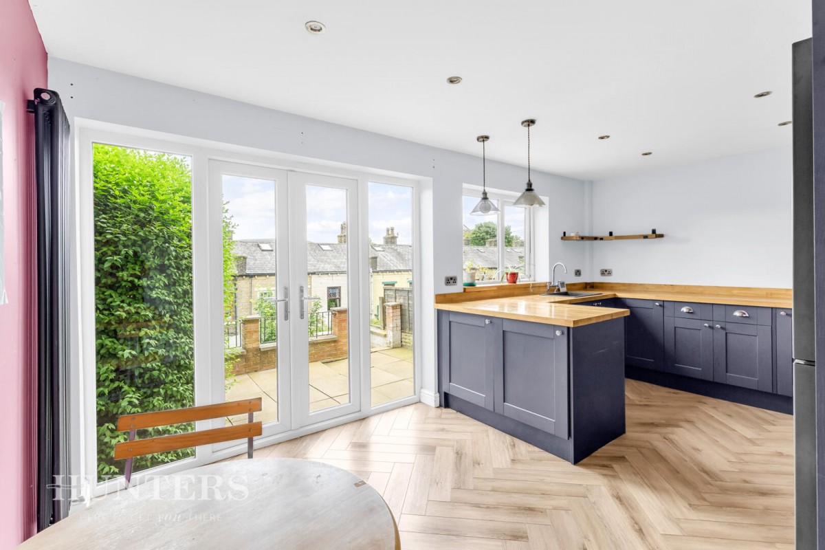 Shore Mount, Littleborough, OL15 8EN