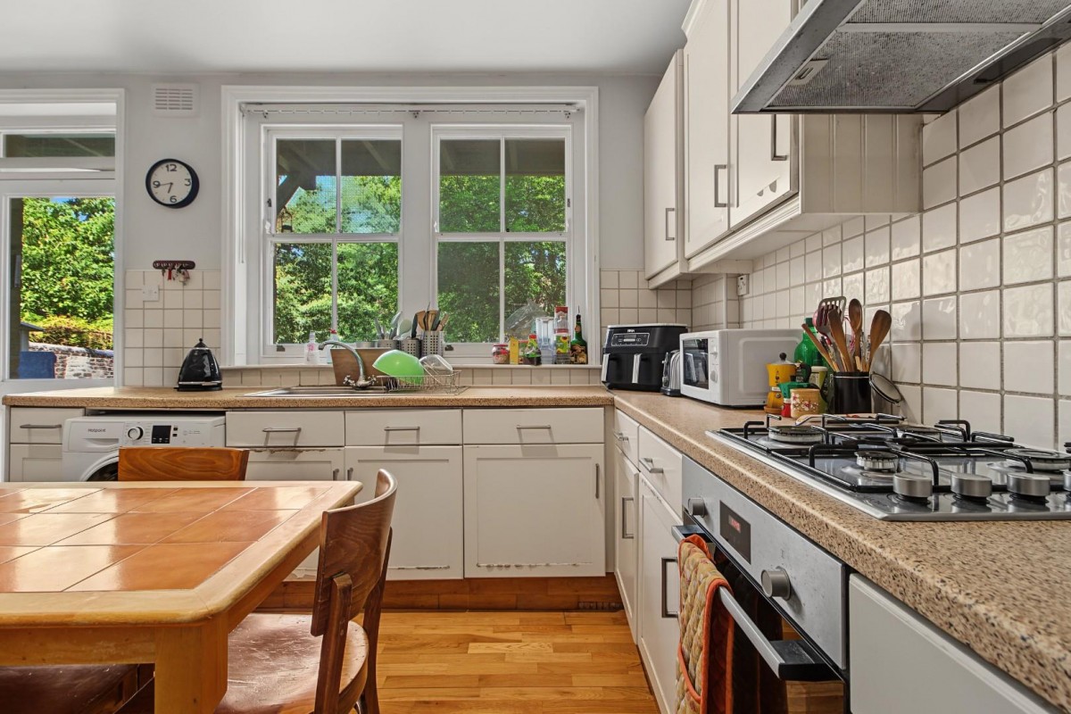Amhurst Park, London, N16