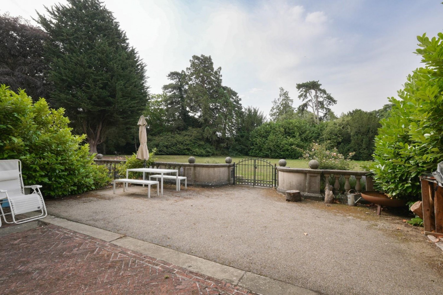 2 bedroom Flat for sale in Redwood Drive, Brandesburton, Driffield