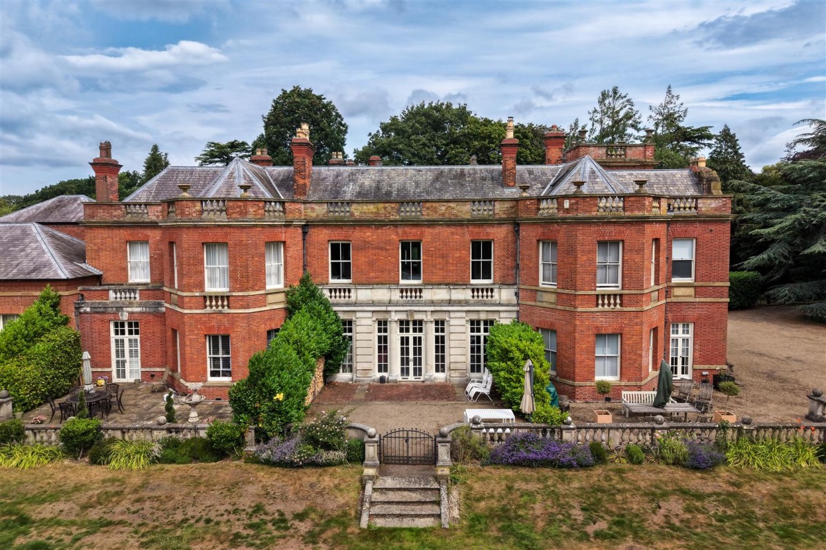 Redwood Drive, Brandesburton, Driffield