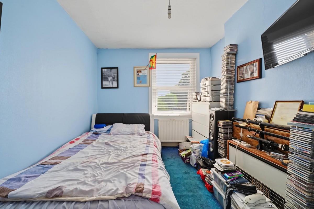 Windus Walk, London, N16