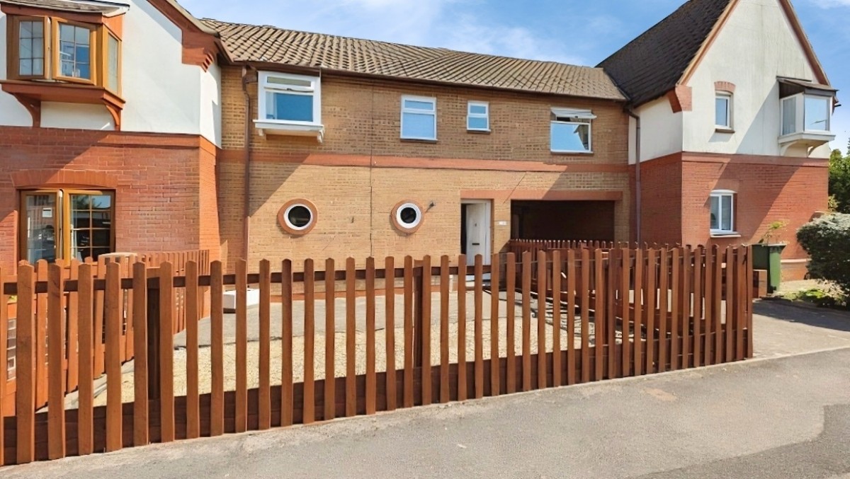 Home Orchard, Yate, Bristol