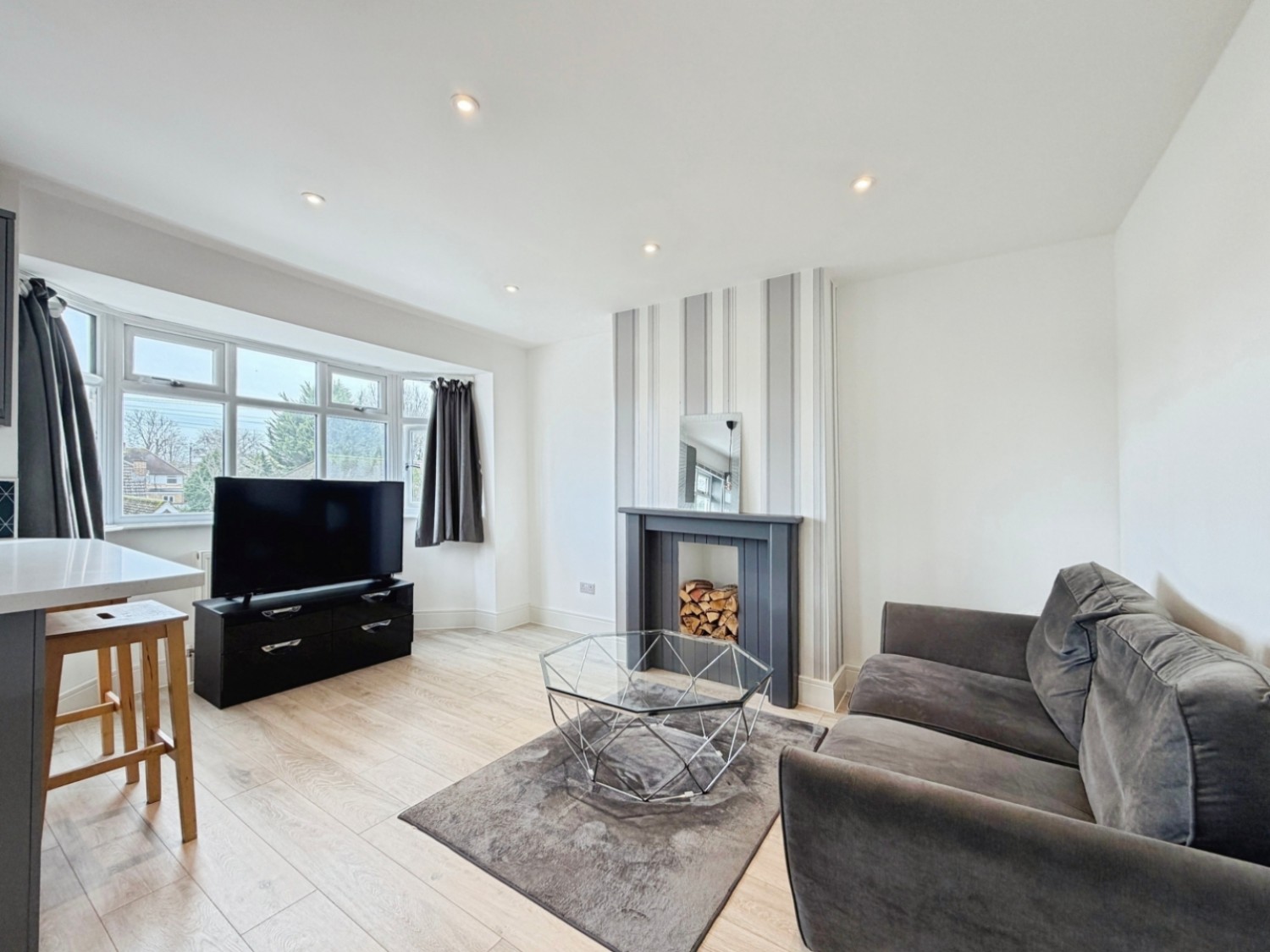 2 bedroom Flat to let in Orchard Valley, Hythe