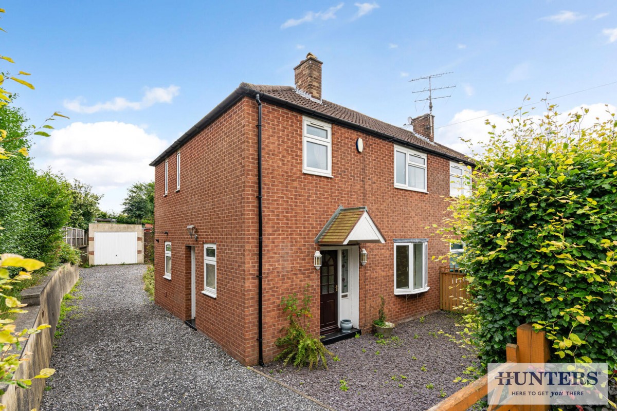 Woodnook Drive, Cookridge, Leeds