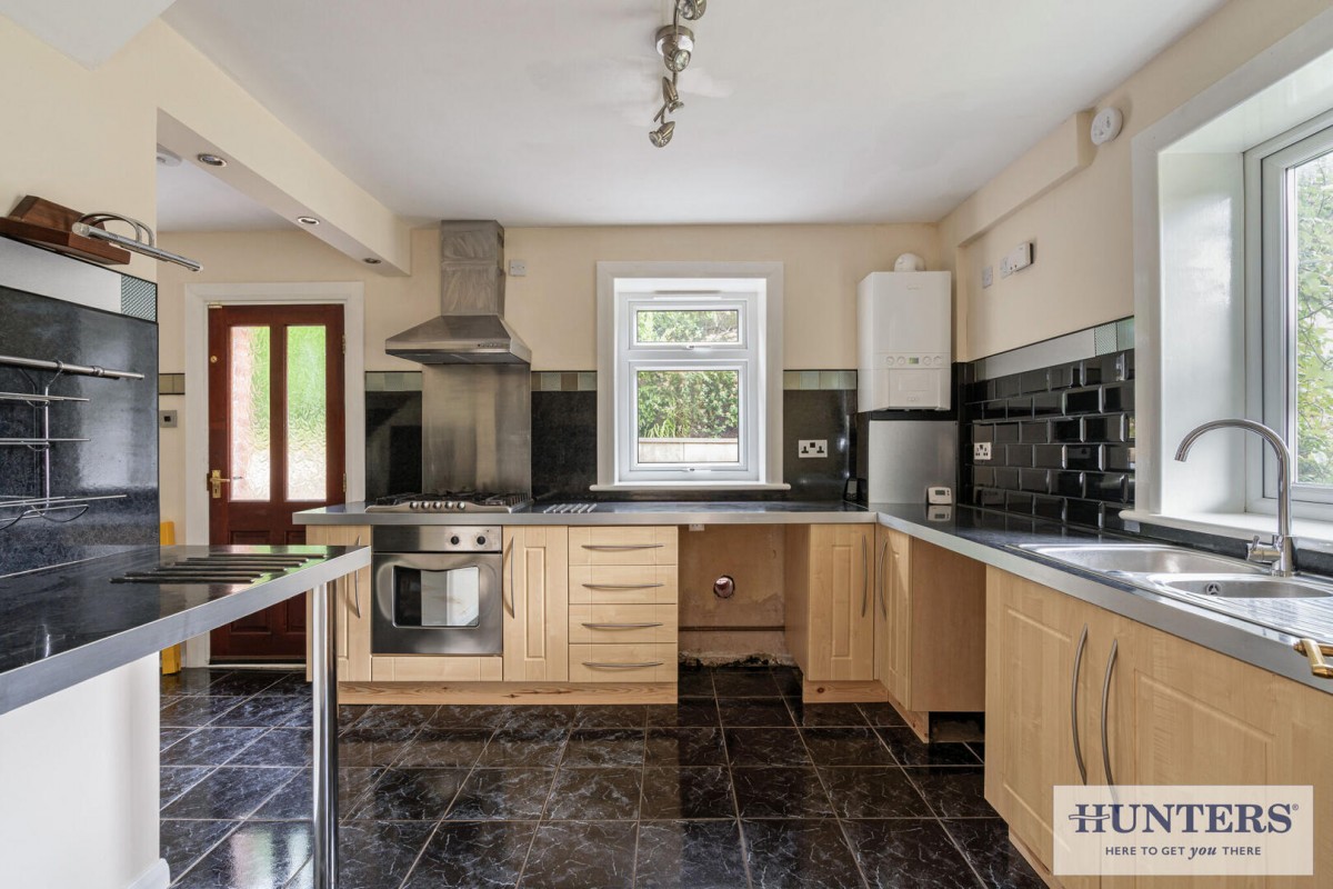 Woodnook Drive, Cookridge, Leeds