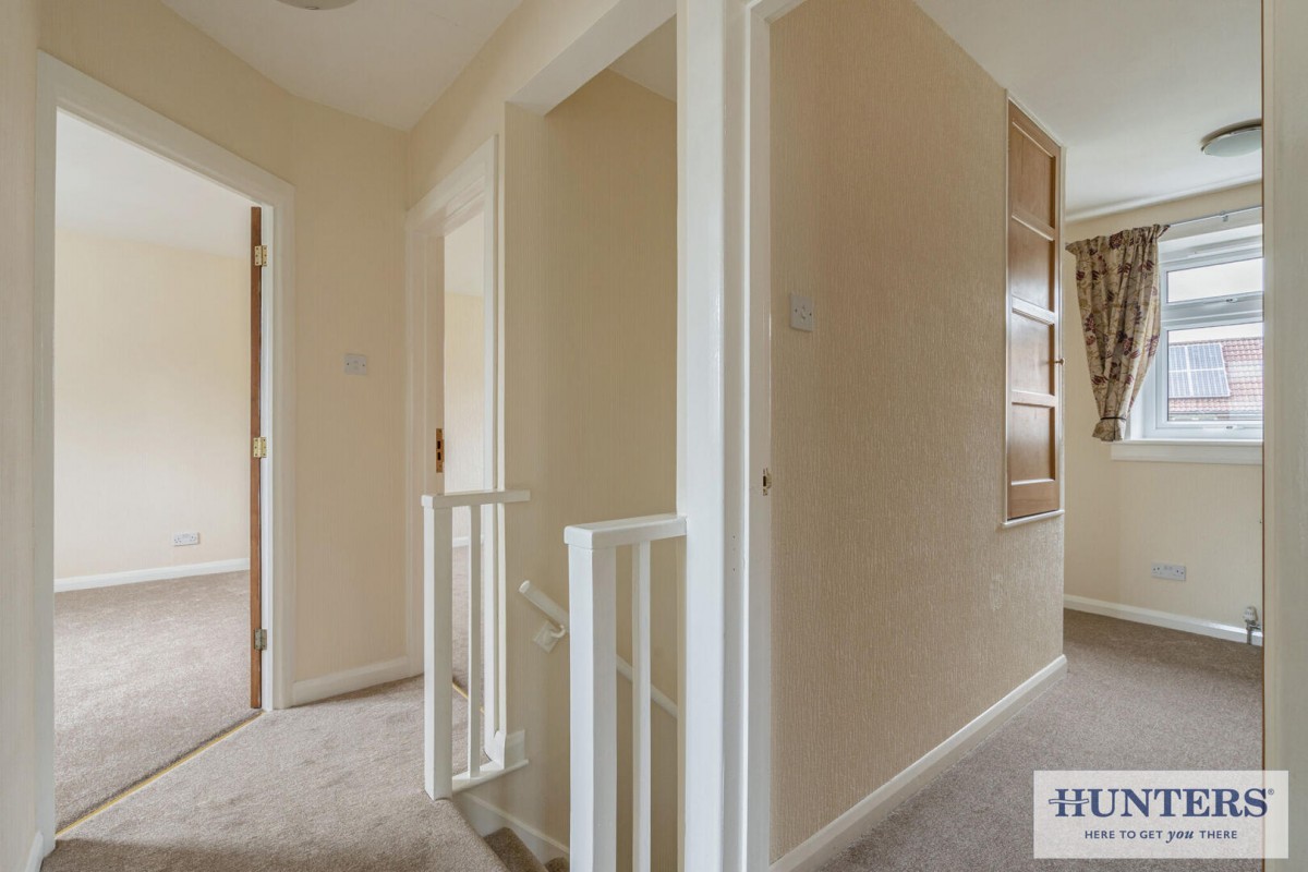 Woodnook Drive, Cookridge, Leeds