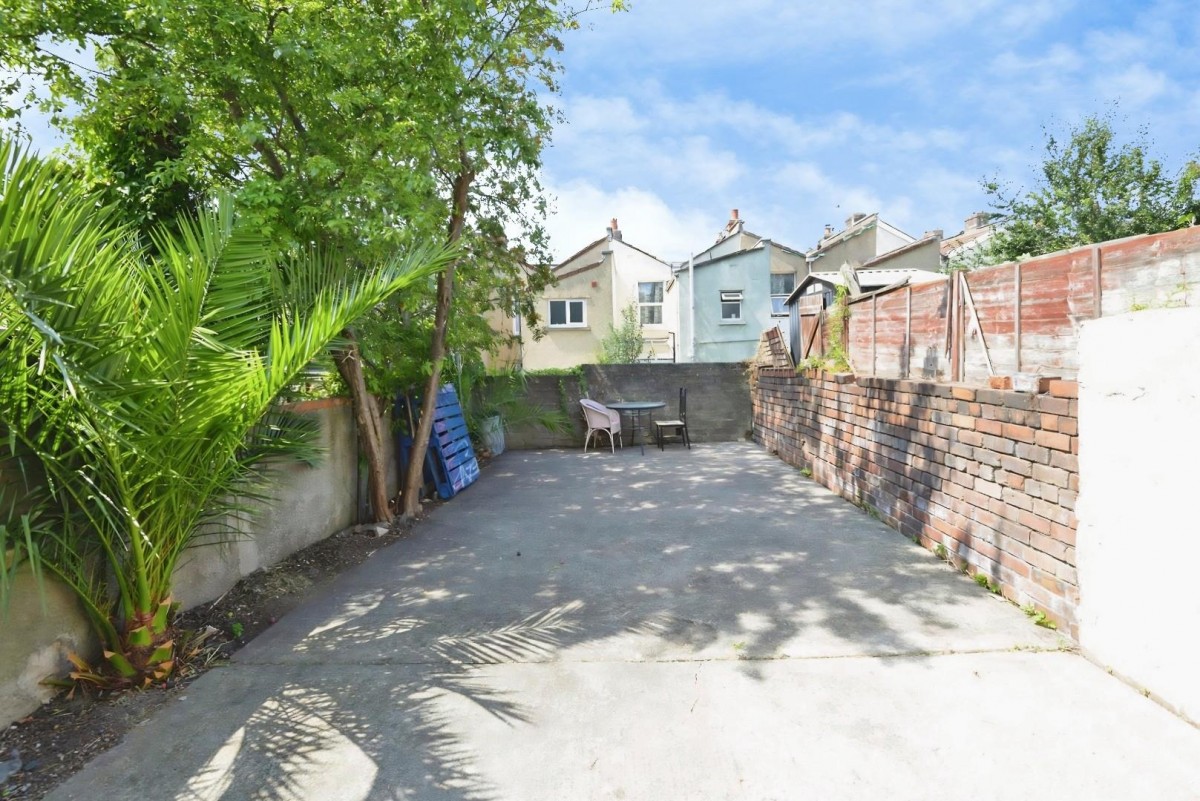 Heron Road, Easton, Bristol, BS5 0LU