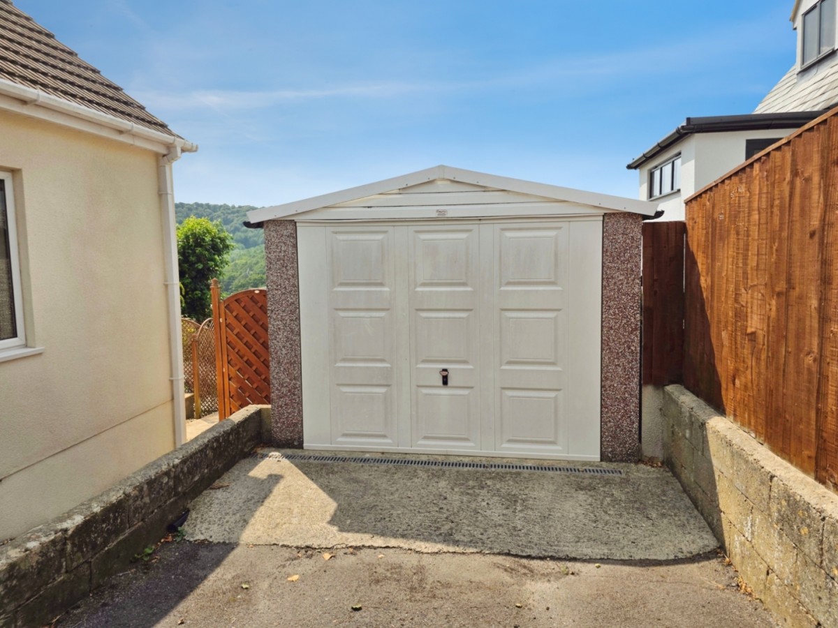 Kingscourt Lane, Stroud