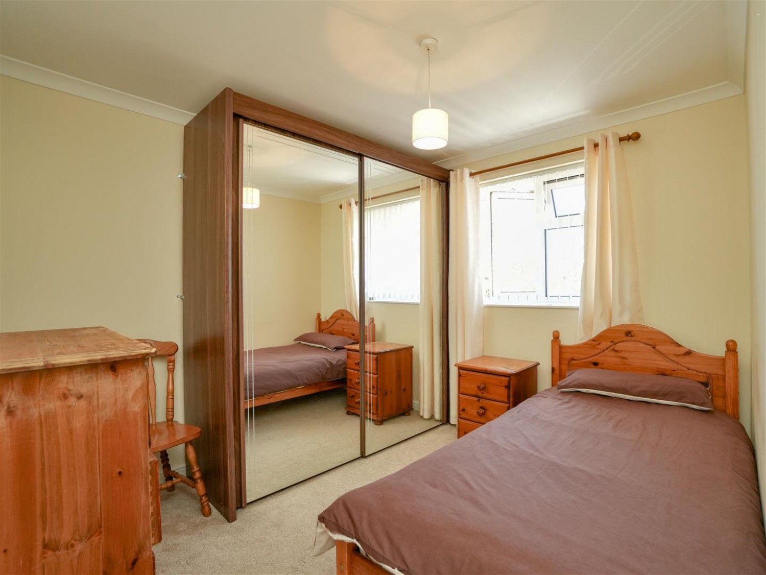 2 bedroom House for sale in Kellbalk Lane, Easingwold, York