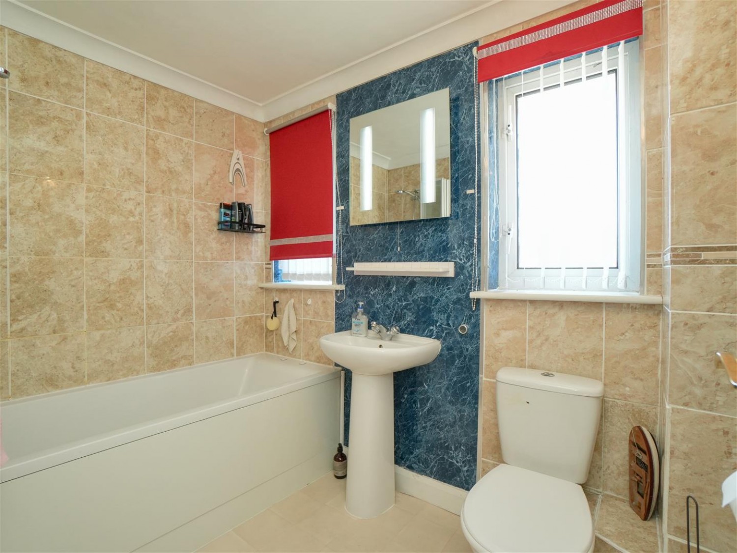 2 bedroom House for sale in Kellbalk Lane, Easingwold, York