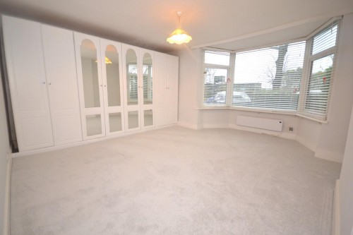 Kentwood Hill, Tilehurst, Reading