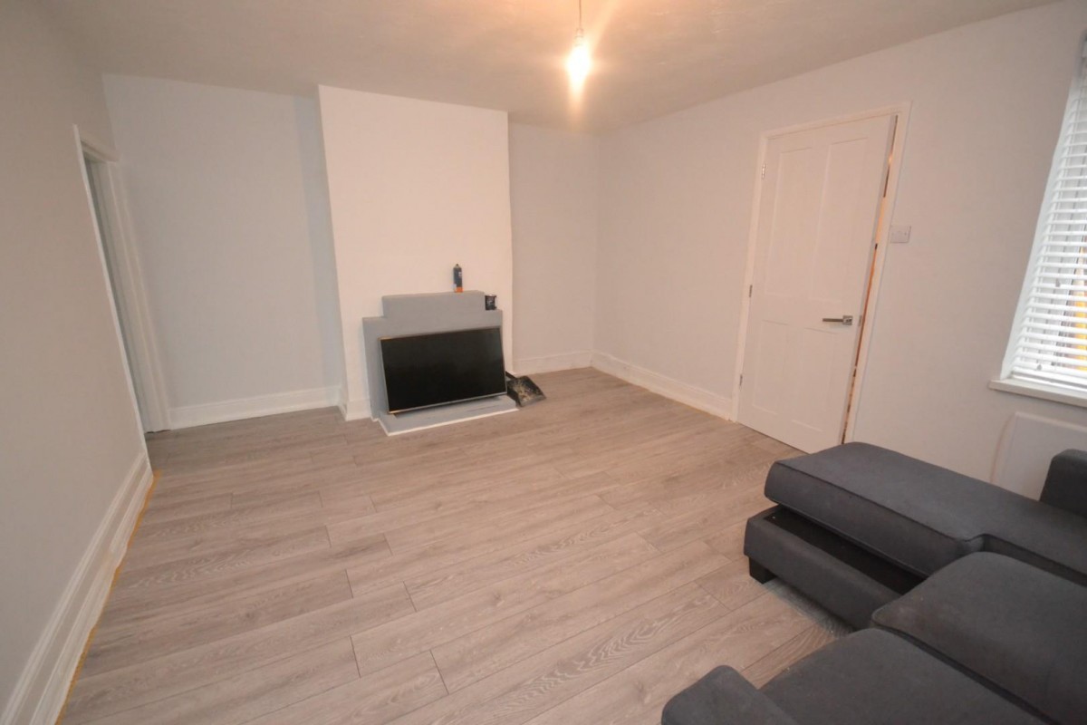 Kentwood Hill, Tilehurst, Reading