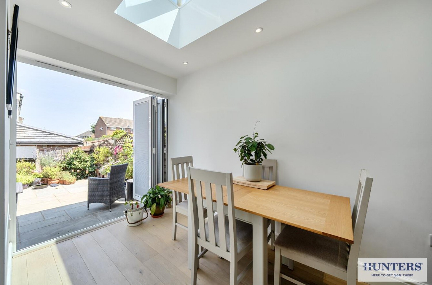 2 bedroom House for sale in Wordsworth Road, PRICE RANGE £400,000 - £425,000