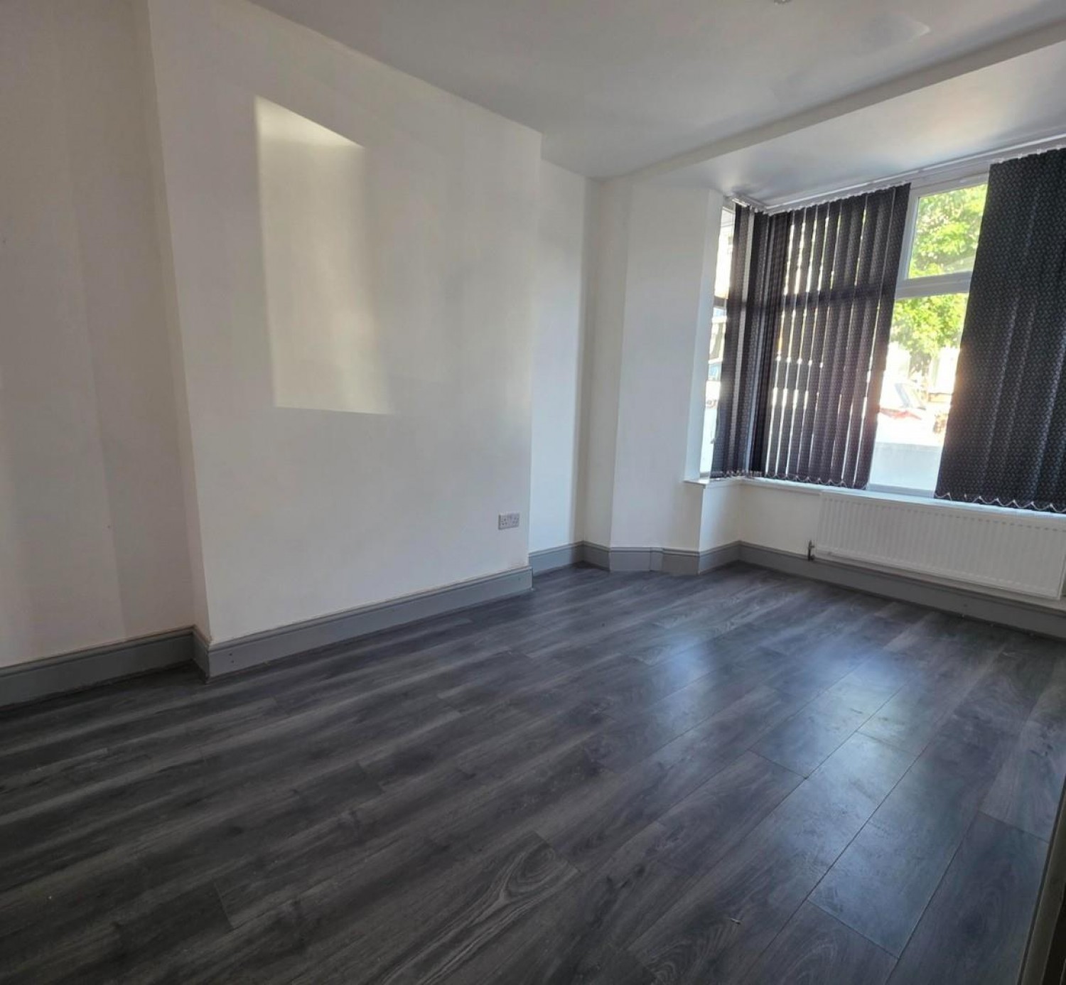1 bedroom Flat to let in Hilda Street, Pontypridd