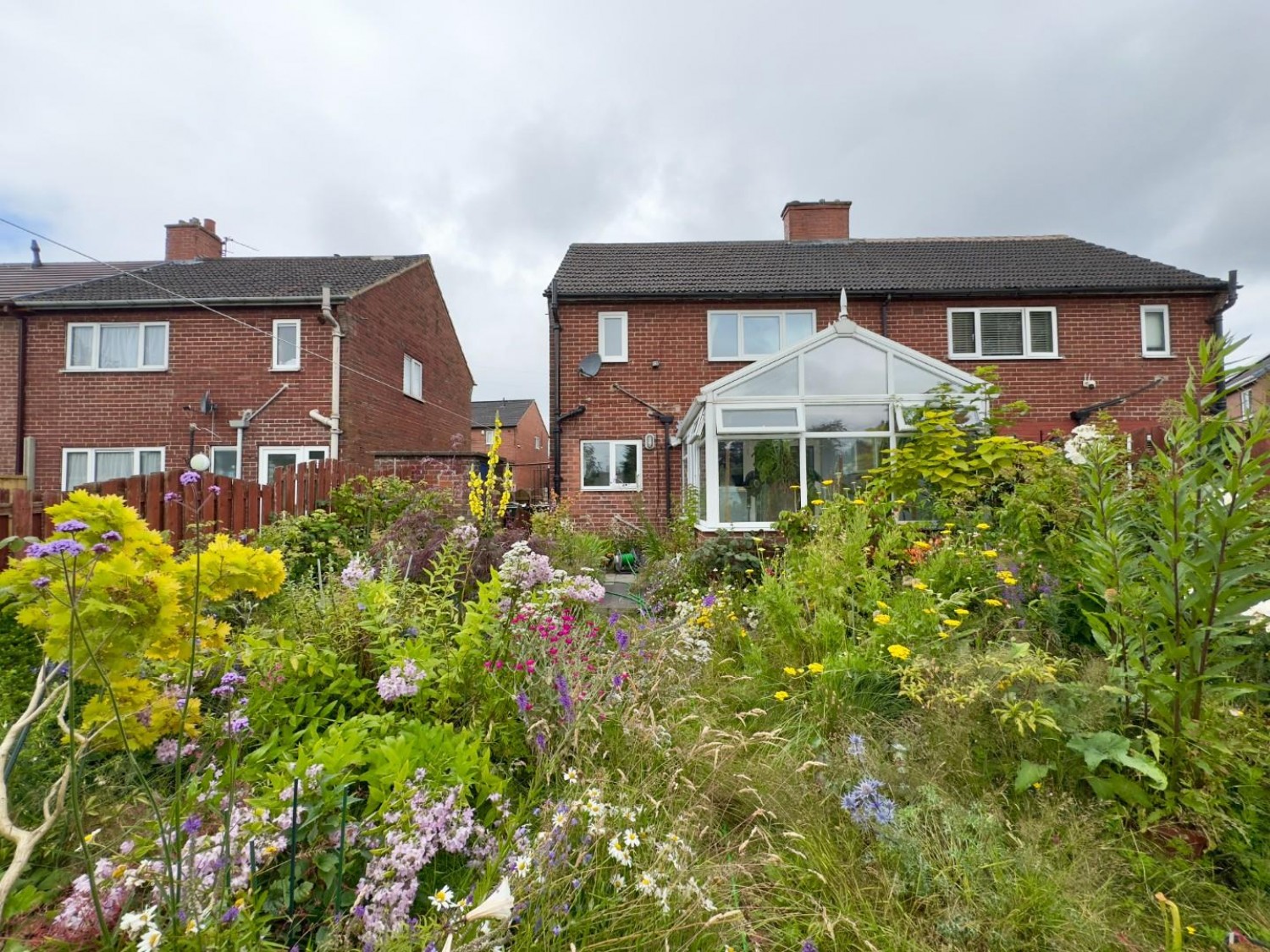 3 bedroom House to let in Monkspring, Worsbrough