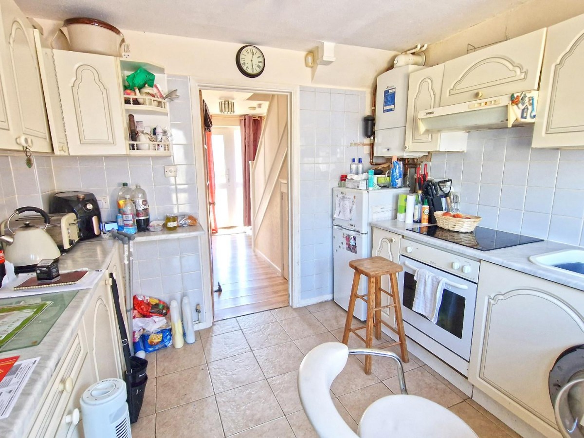 Keble Road, Bicester