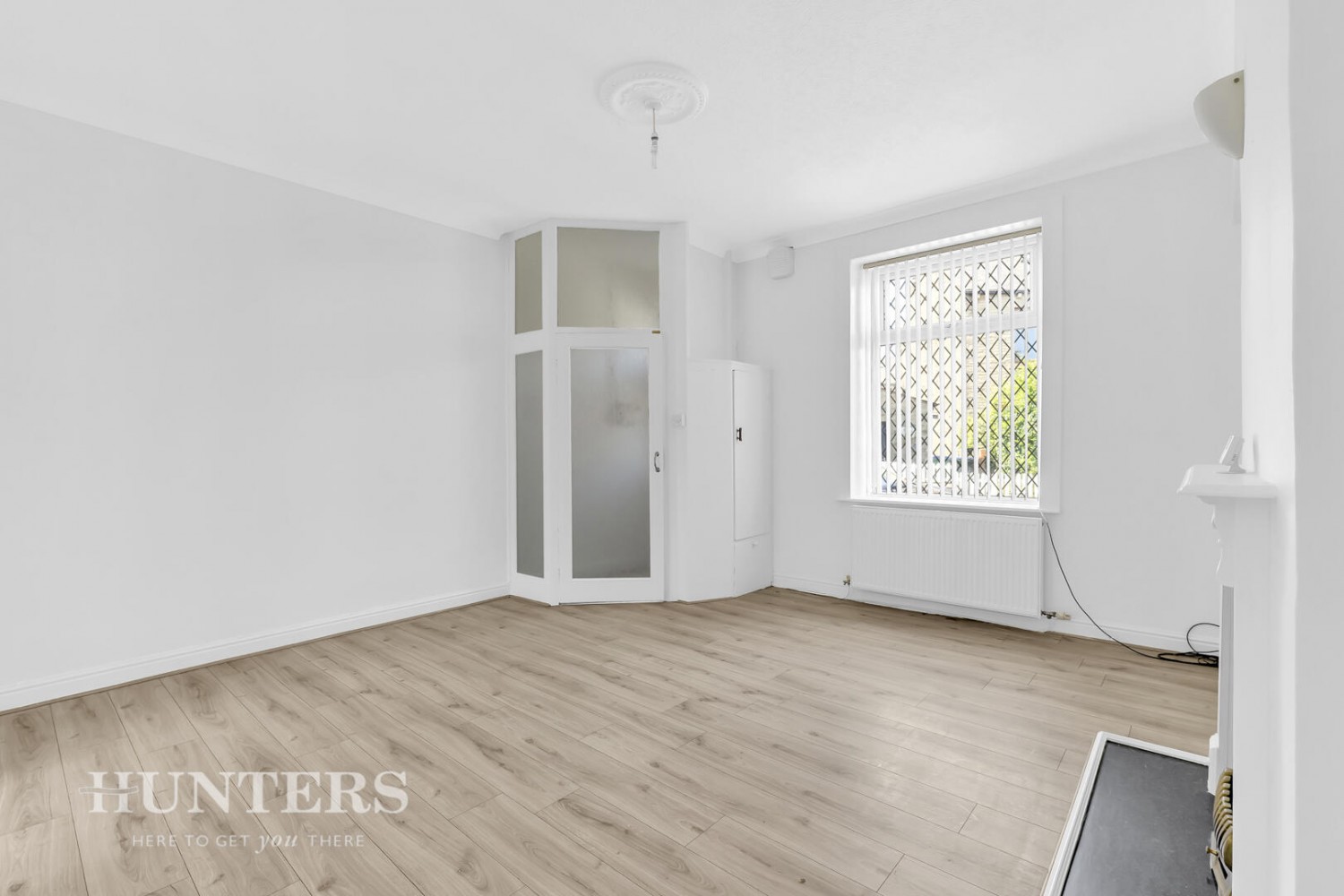 2 bedroom House for sale in Royds Street, Milnrow OL16 3PR
