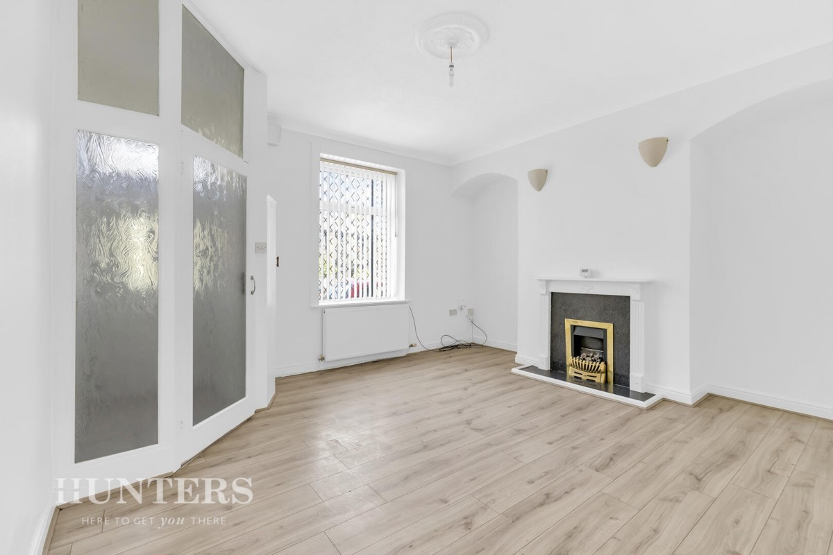 Royds Street, Milnrow OL16 3PR