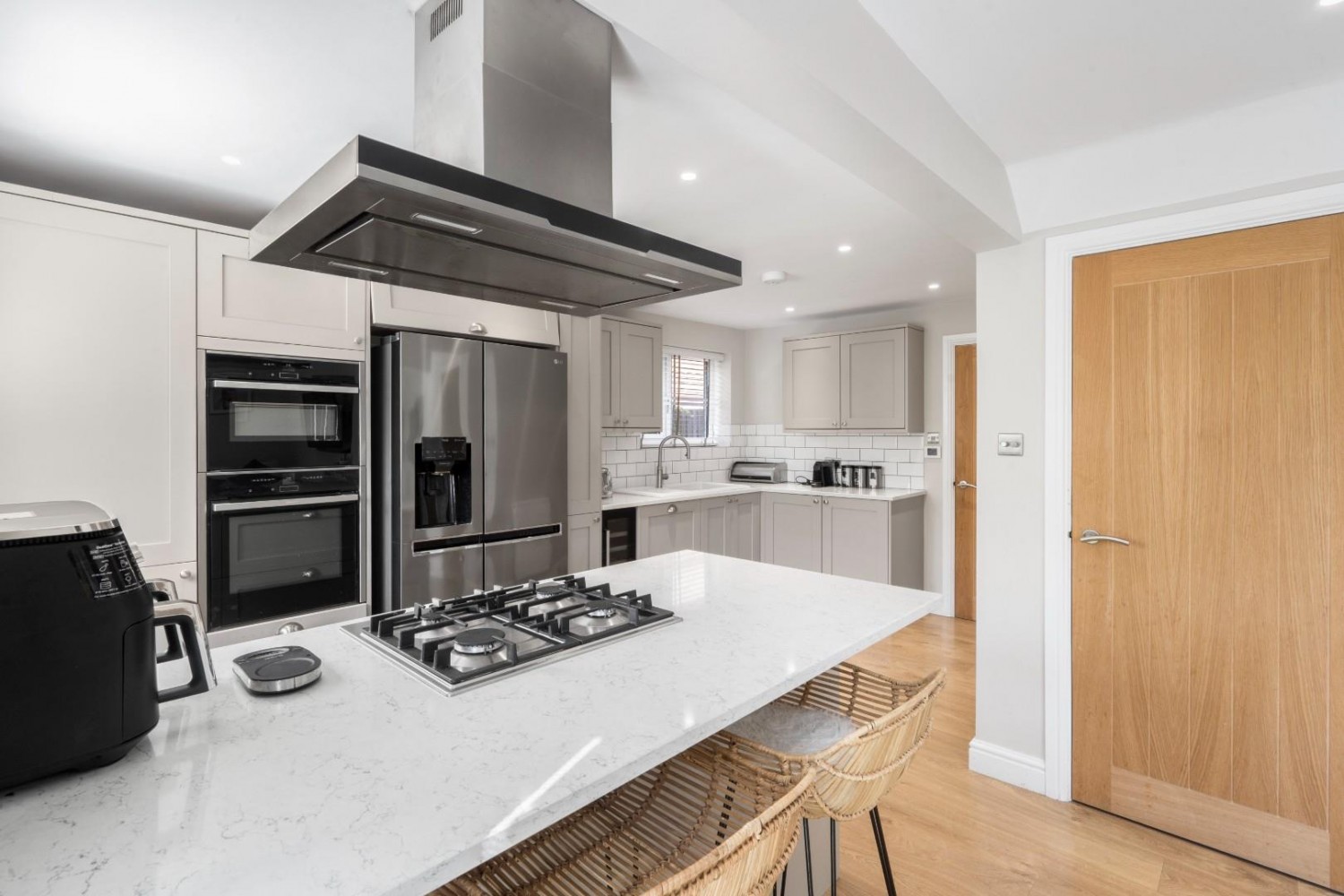 4 bedroom House for sale in Wike Ridge Court, Leeds, West Yorkshire