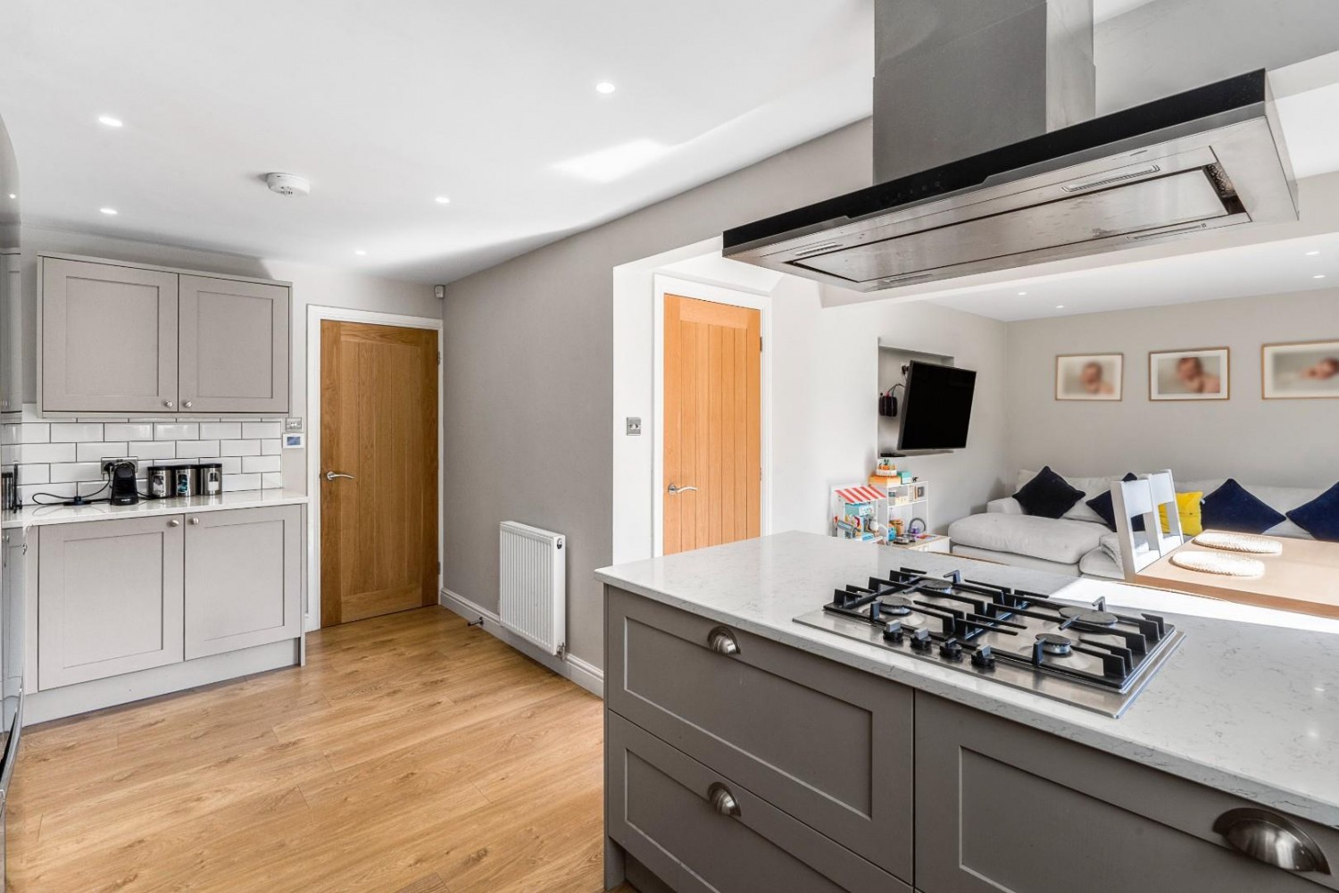4 bedroom House for sale in Wike Ridge Court, Leeds, West Yorkshire