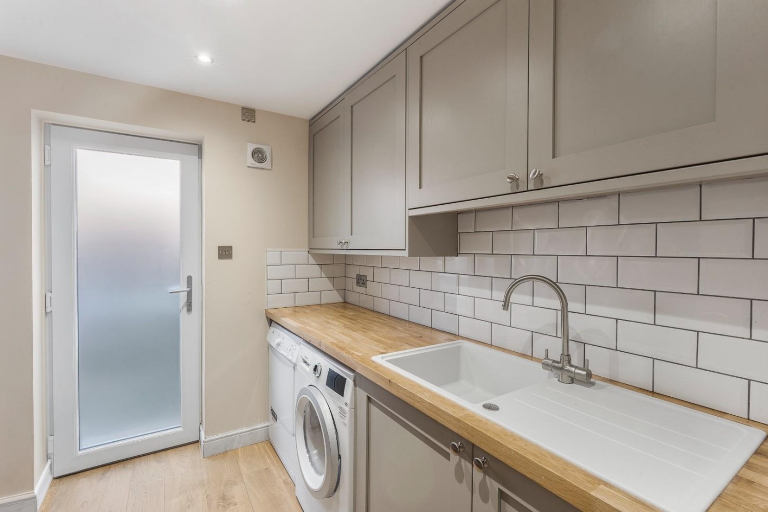 4 bedroom House for sale in Wike Ridge Court, Leeds, West Yorkshire