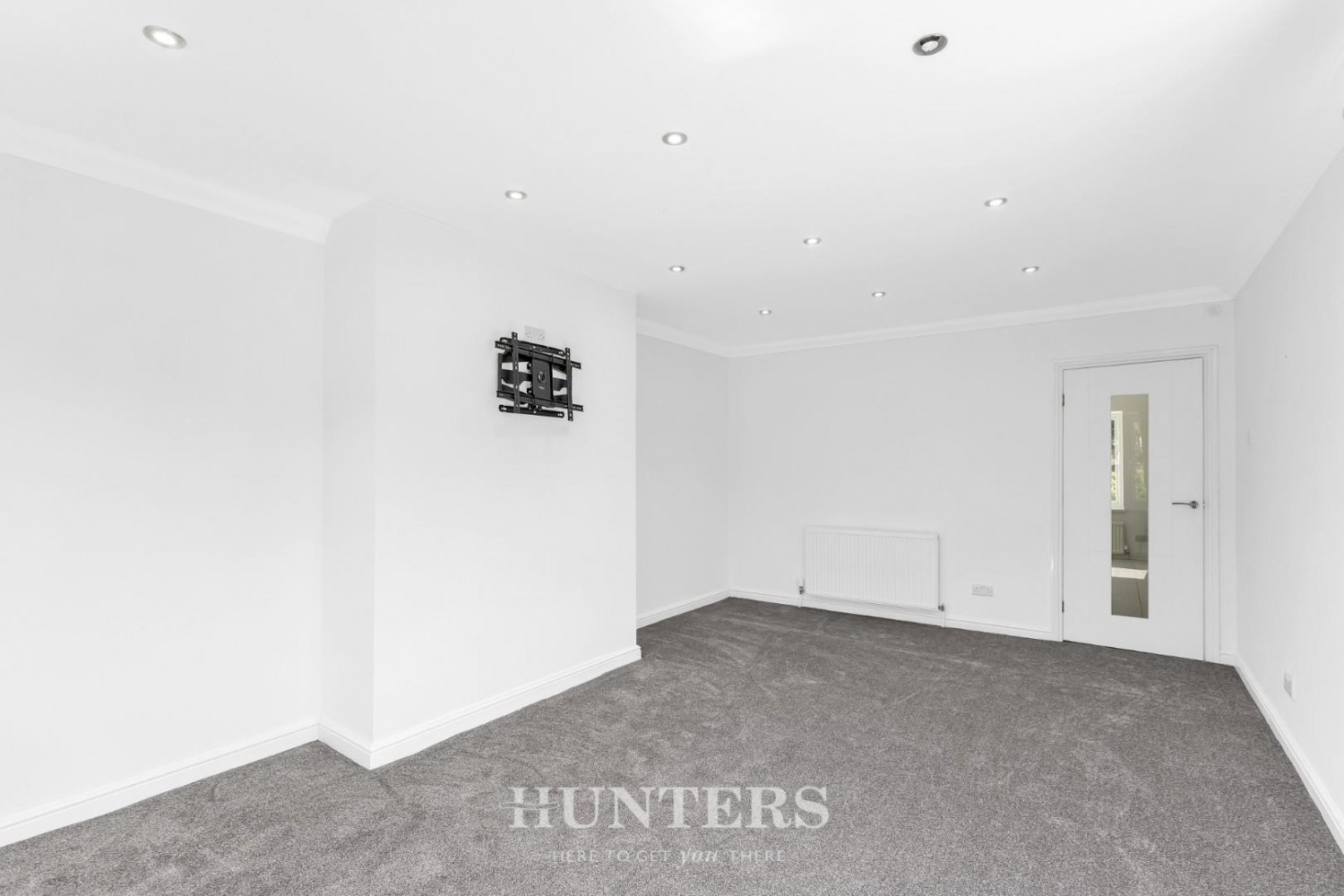 4 bedroom House to let in Muirfield Close, Heywood OL10