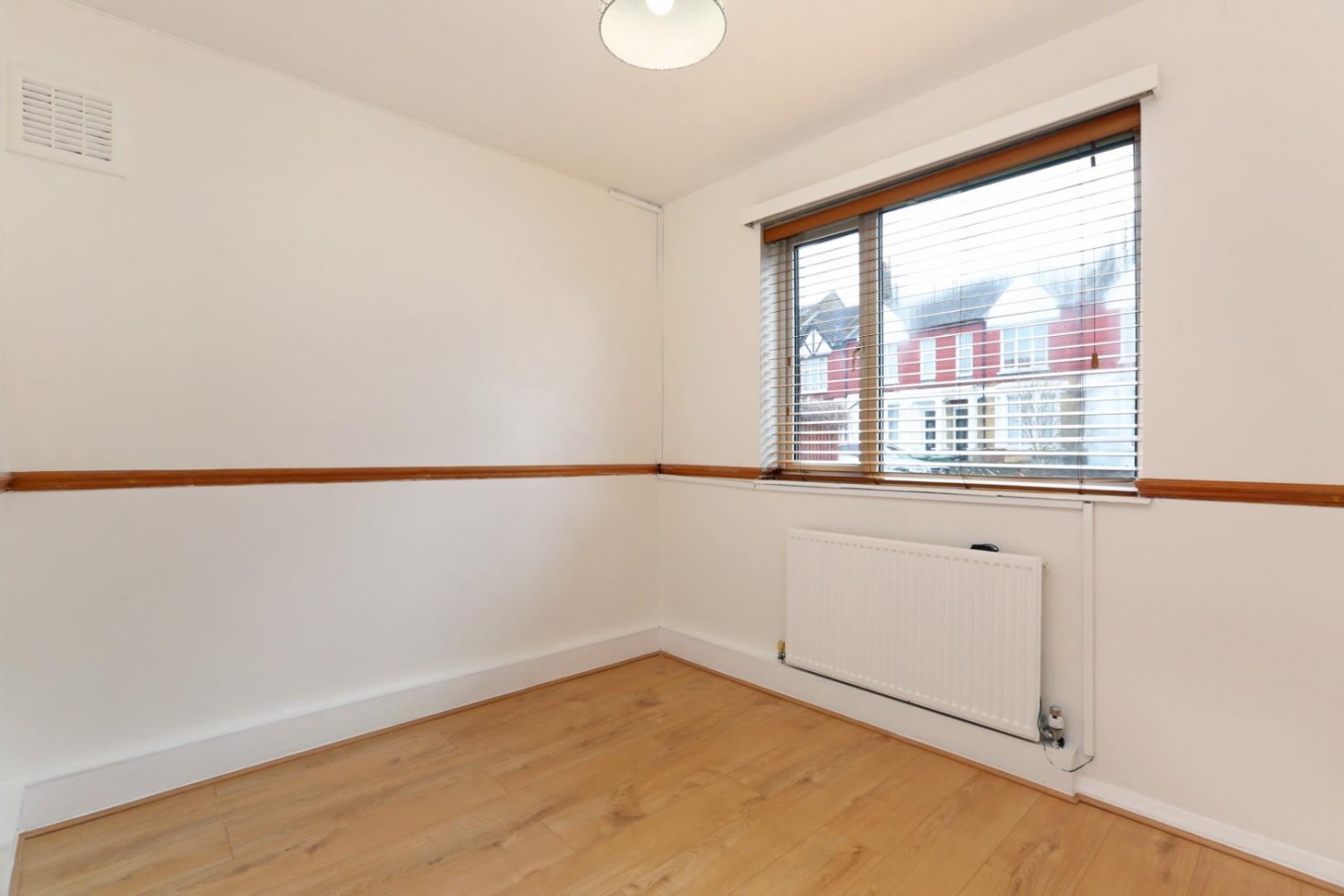 2 bedroom Flat for sale in Vancouver Road, Forest Hill, SE23