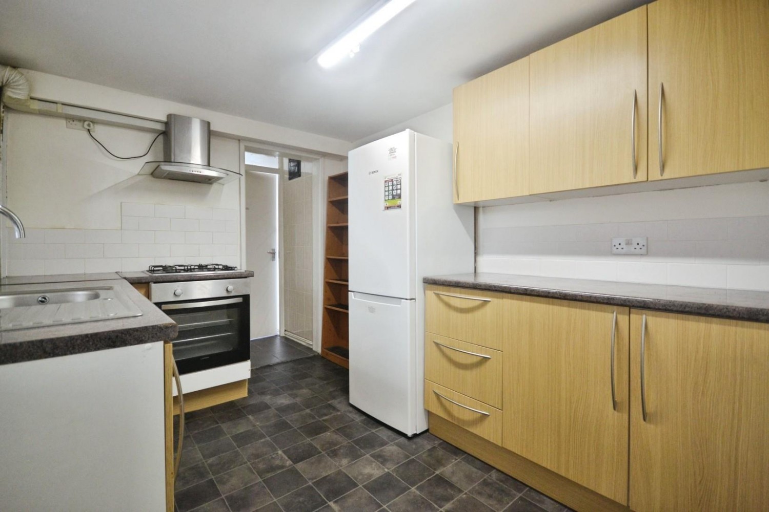 4 bedroom House for sale in Donnington Road, Reading