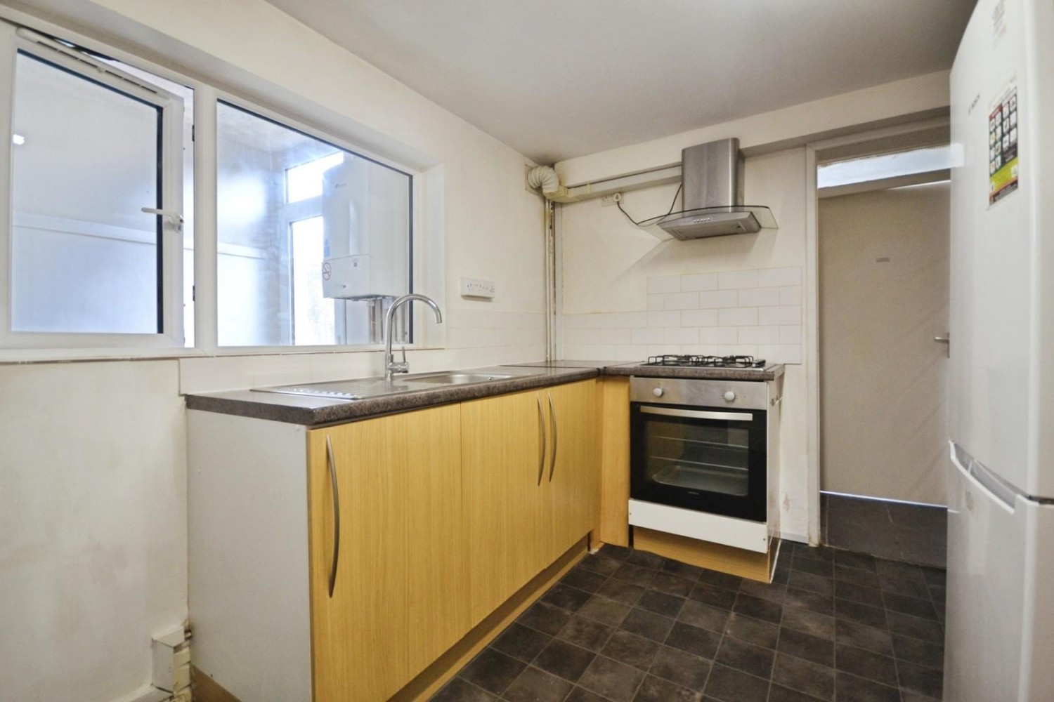 4 bedroom House for sale in Donnington Road, Reading