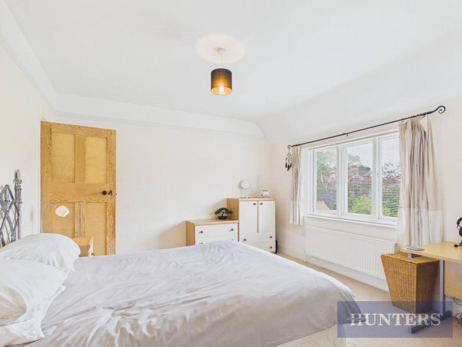 5 bedroom House for sale in East Park Road, Scalby, Scarborough
