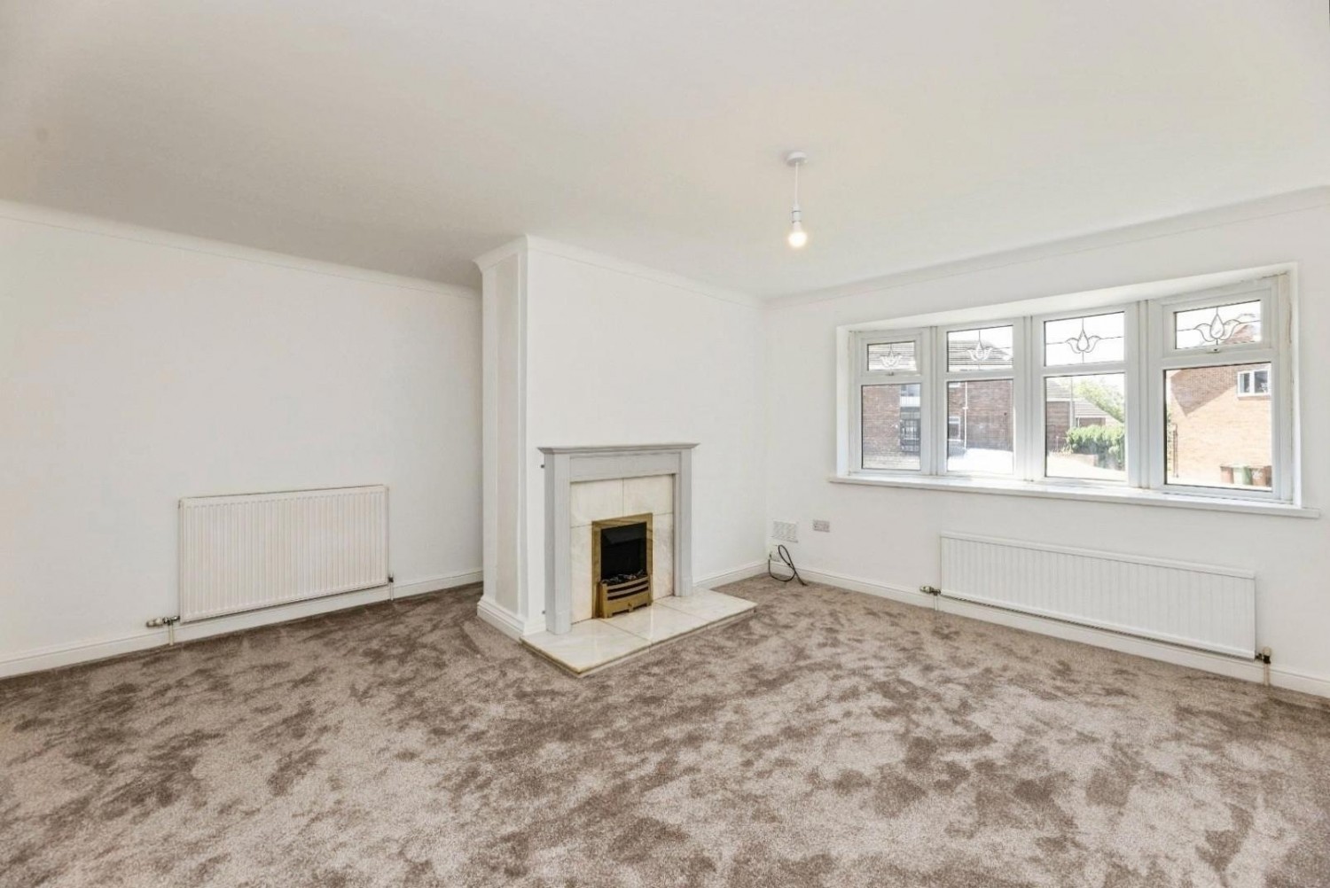 3 bedroom House for sale in Thornhill Road, Castleford