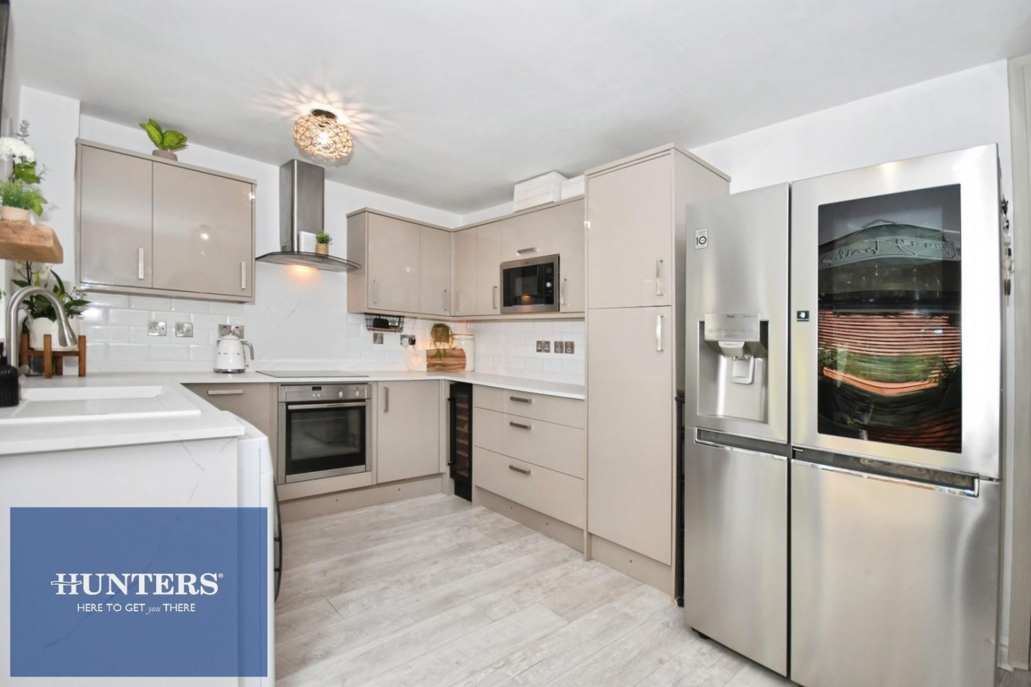 3 bedroom House for sale in Langdale Close, Linacre Woods, Chesterfield, S40 4XQ