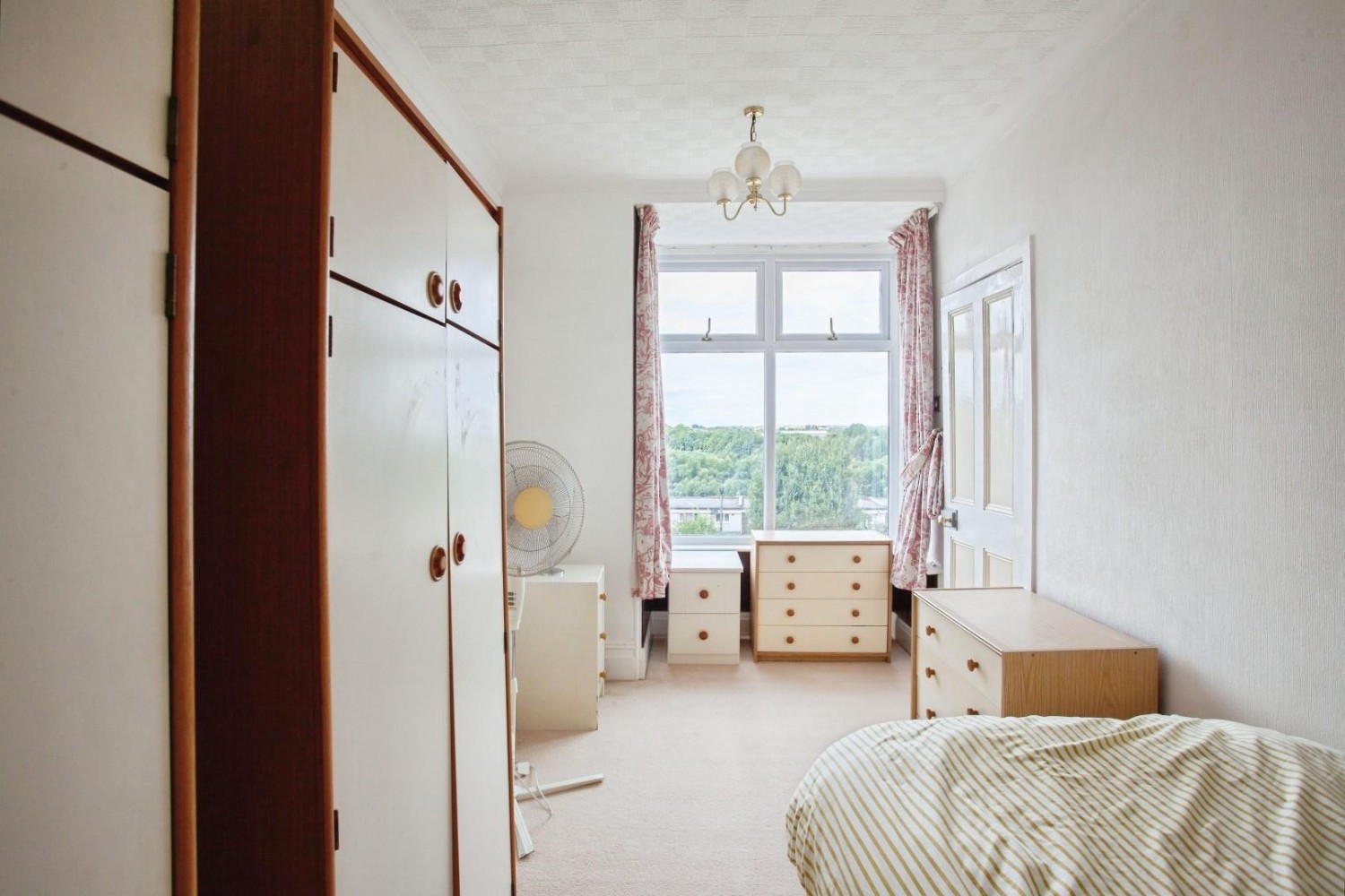 4 bedroom House for sale in Station Road, Woodhouse, Sheffield