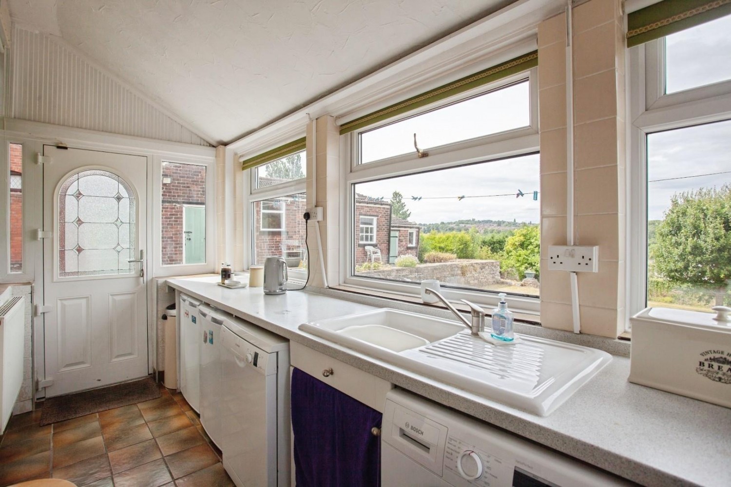 4 bedroom House for sale in Station Road, Woodhouse, Sheffield