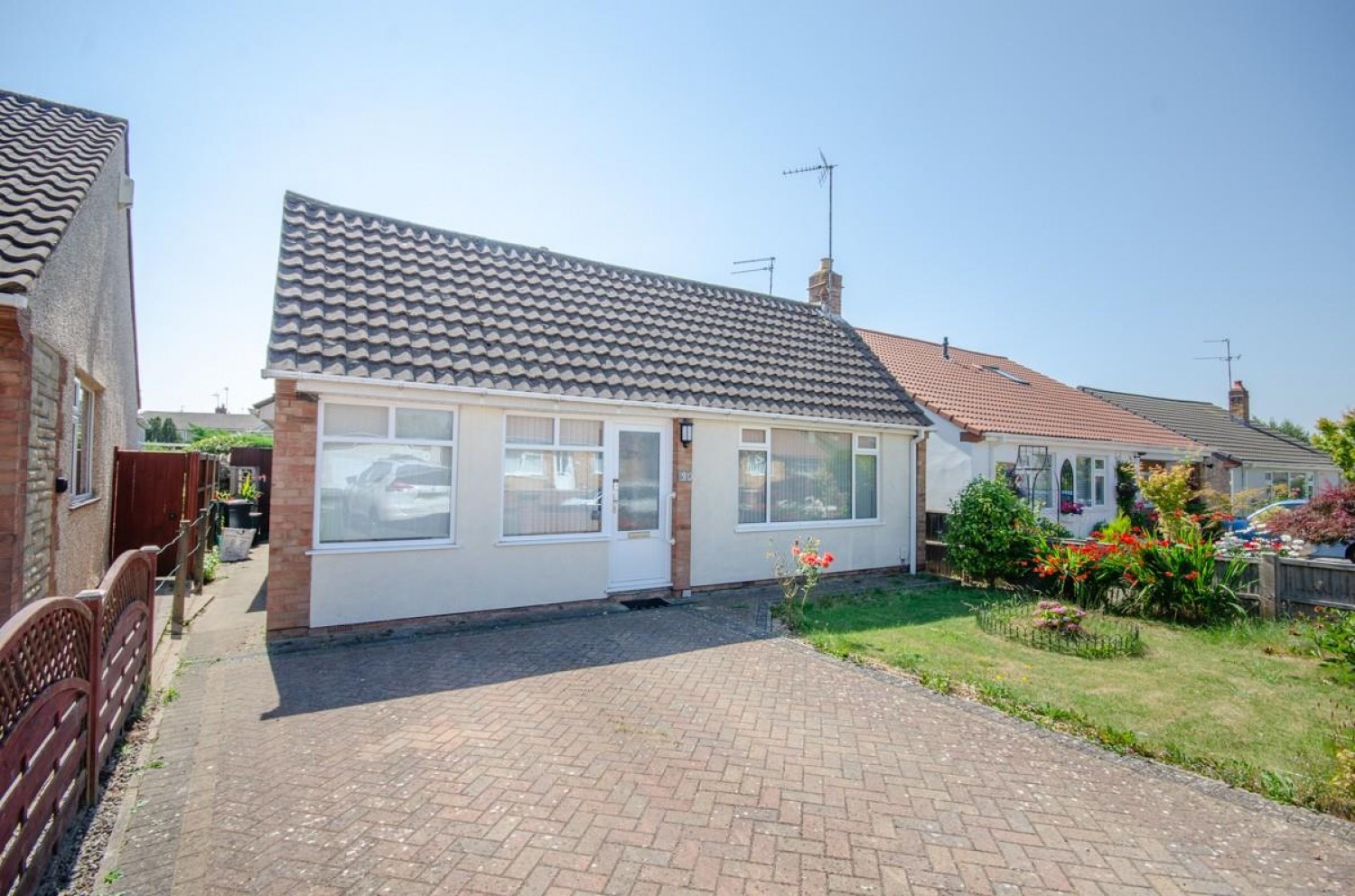 2 bedroom Bungalow for sale in Boscombe Crescent, Downend, Bristol, BS16 6QR